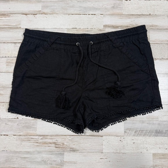 Rewind Pants - Rewind Black Linen Blend Drawstring Shorts with Crochet Trim Size‎ L